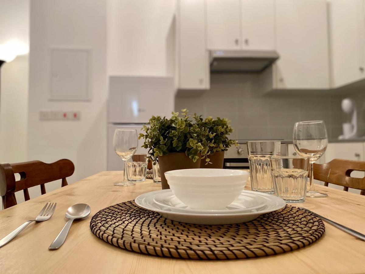 Central Suites Perikleous 53 Down Town Nicosia By Platform 357 外观 照片